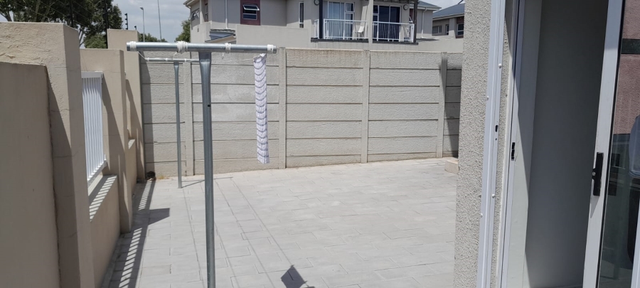 3 Bedroom Property for Sale in Buhrein Western Cape